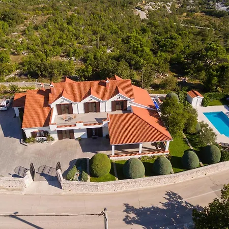 Awesome In With House Sea View Gornje Sitno
