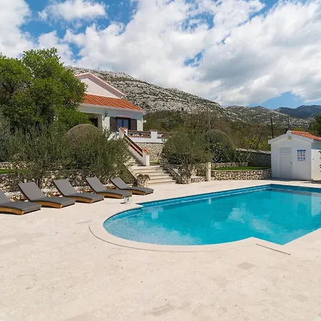 Awesome In With House Sea View Holiday home *